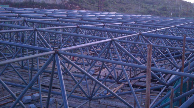 绍兴概述网架加工中对钢材的质量的过细恳求