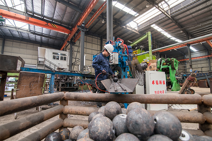 绍兴网架配件-螺栓球加工车间